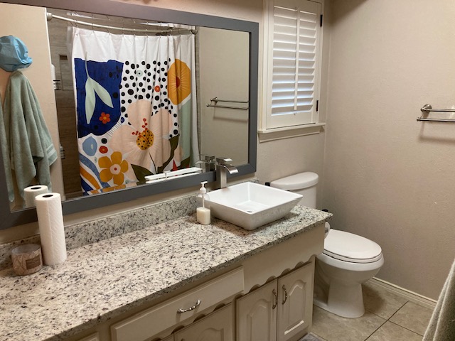 listing photo 4/6